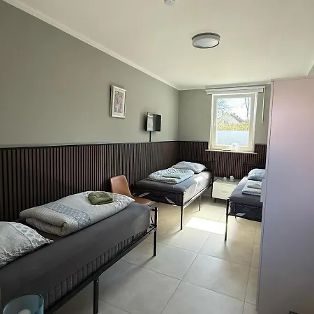 Hostel54 *